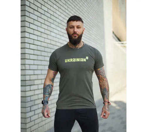 Футболки з патріотичними принтами Футболка чоловіча "Ukrainian" Intruder хакі