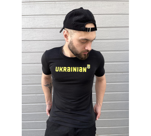 Футболки з патріотичними принтами Футболка чоловіча "Ukrainian" Intruder чорна